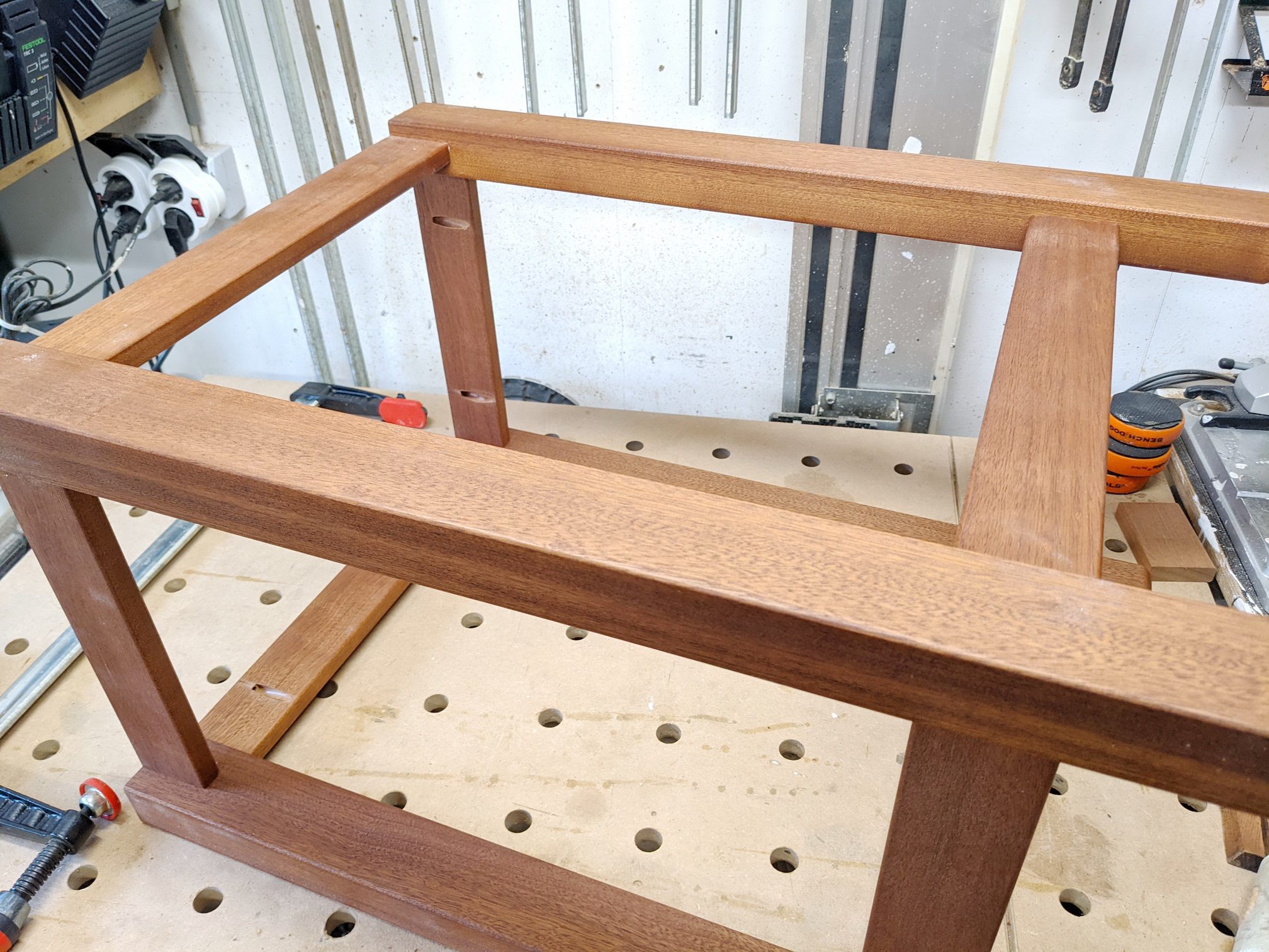 Gestell-fertig Gestell-fertig