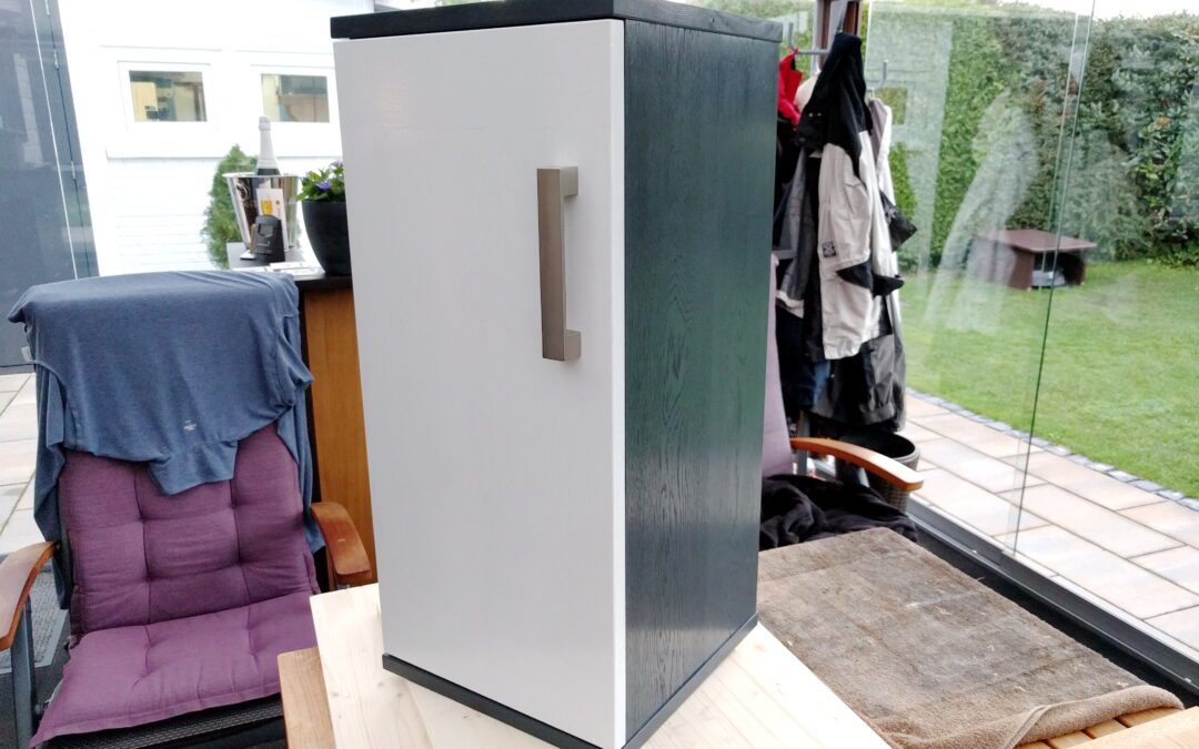 Schrank für das Bad