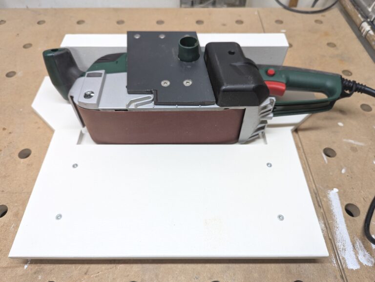 Bandschleifer-Station Bandschleifer-Station