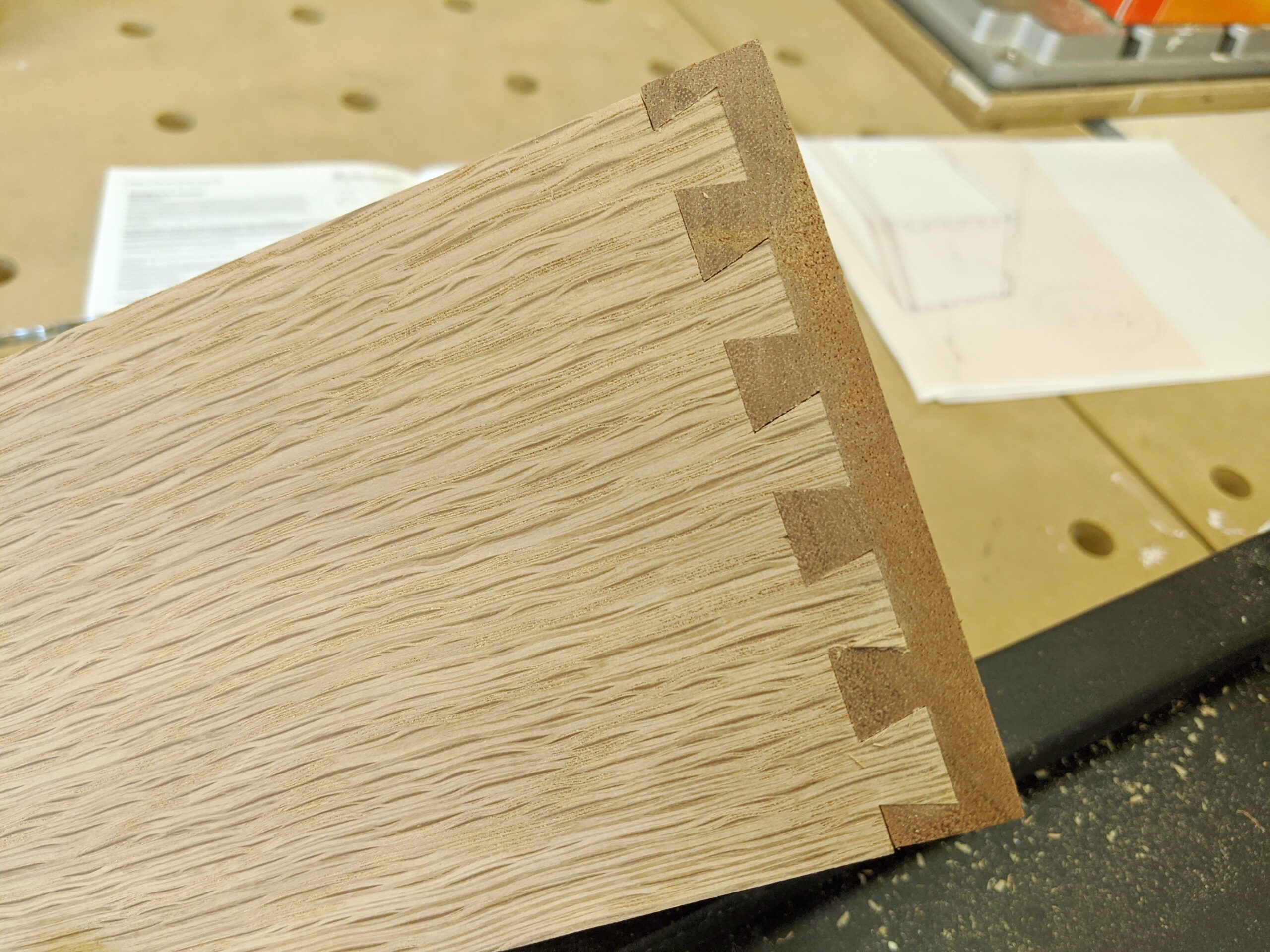 passt Zinkenfräsgerät