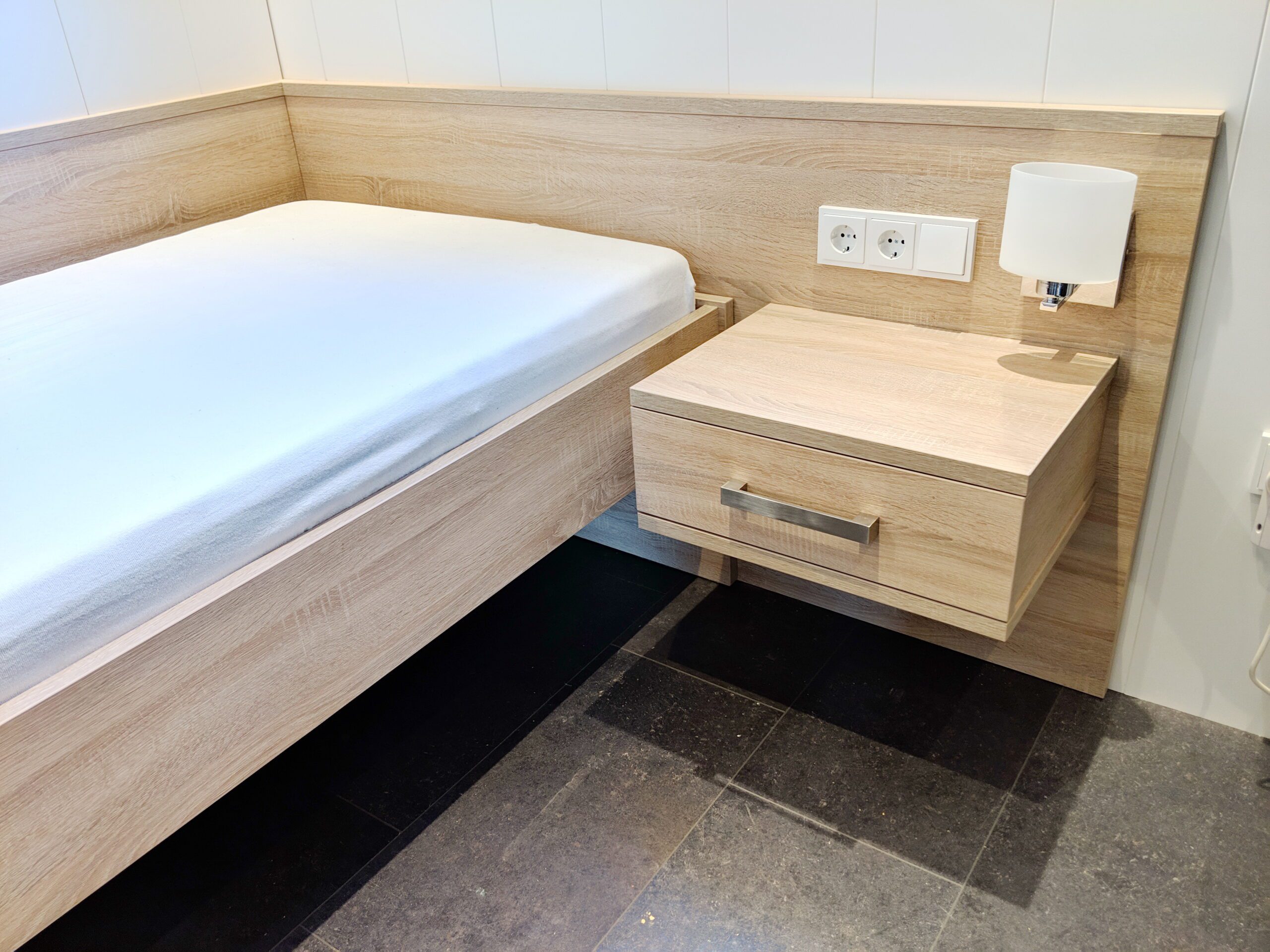 Einzelbett selber bauen