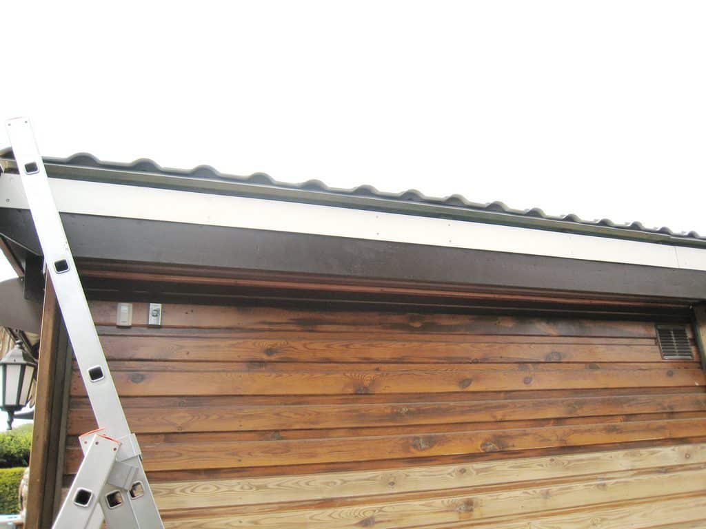 Traufe Mobilheim Dach