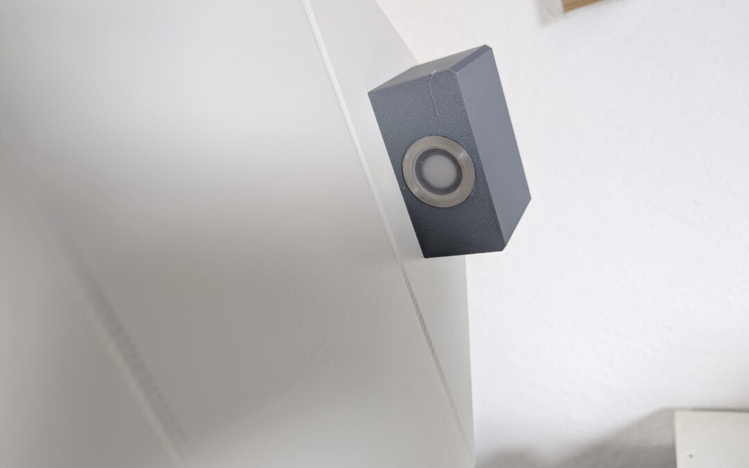 Garage für den Rasenroboter – Restauration