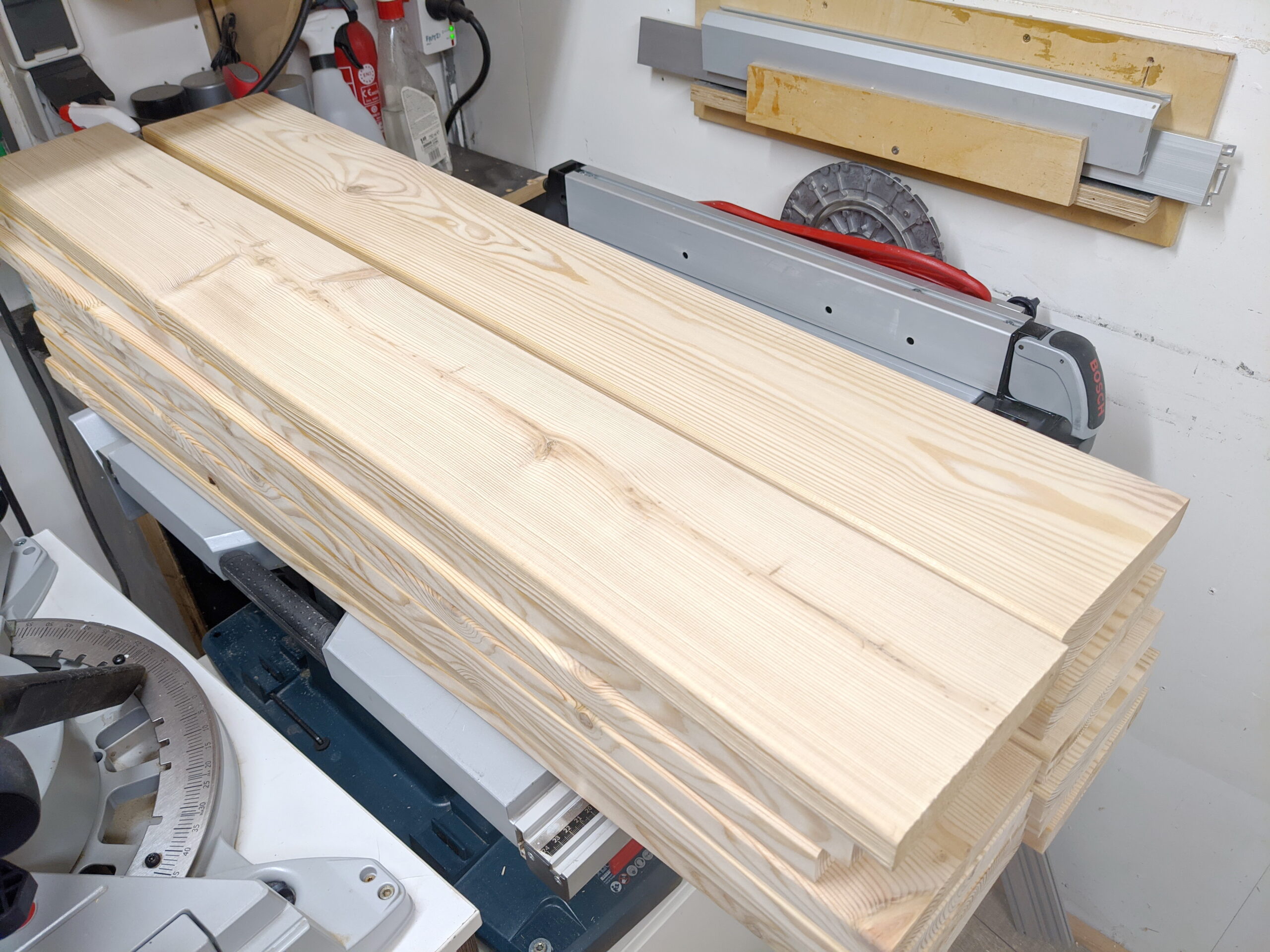 Arbeitstisch Arbeitstisch