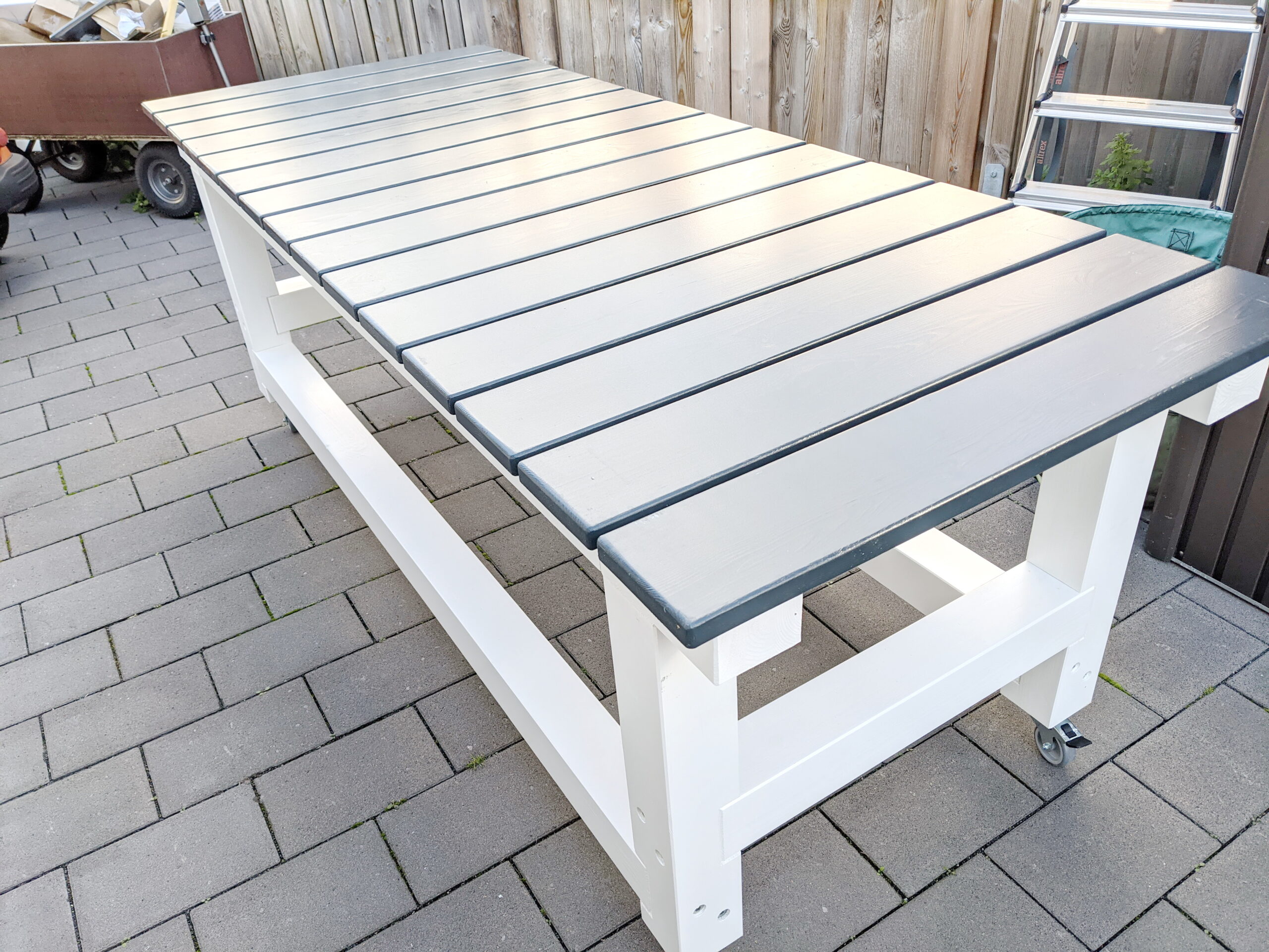 Arbeitstisch Arbeitstisch