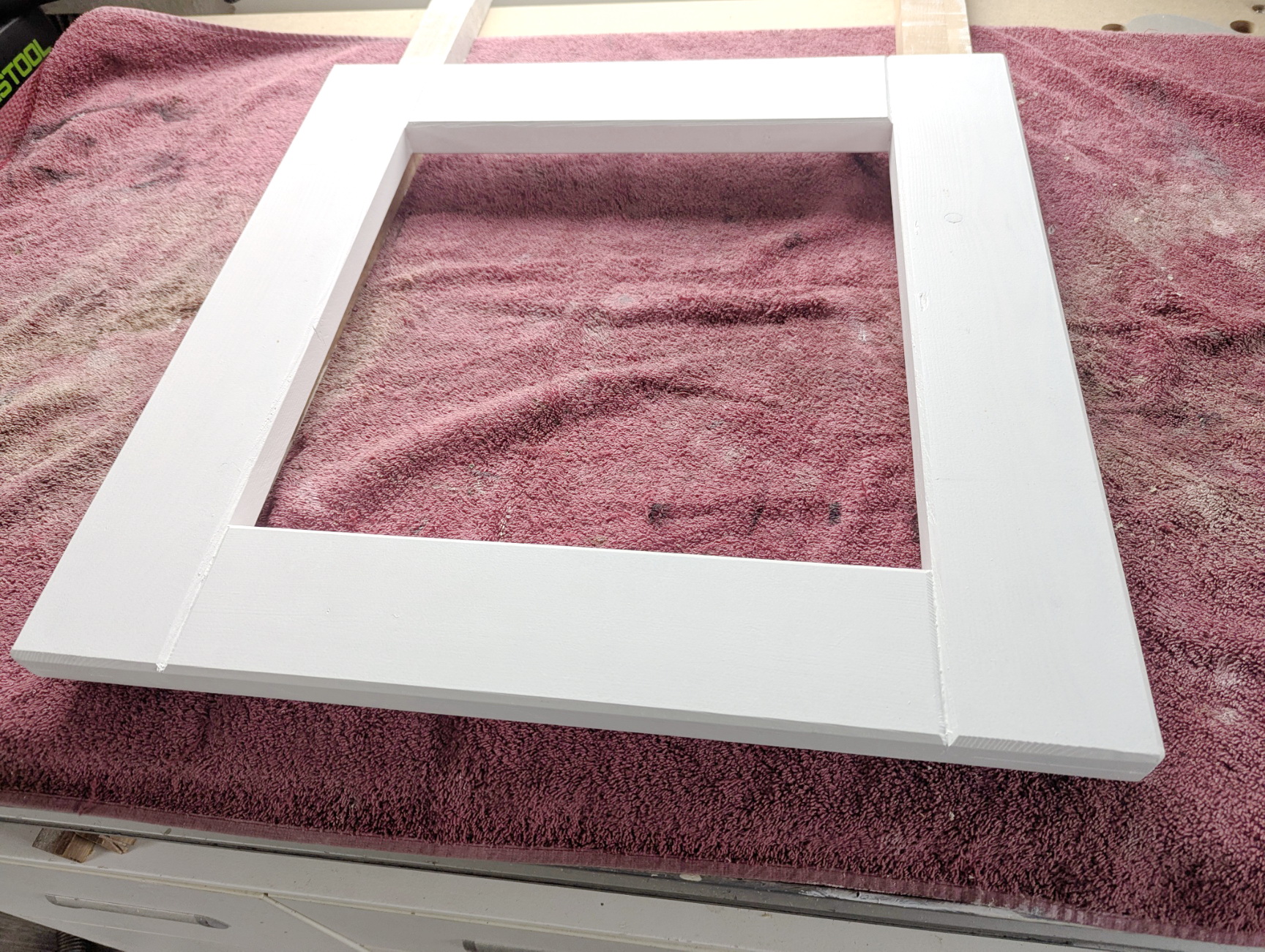 grundierter Rahmen Dübelfräse