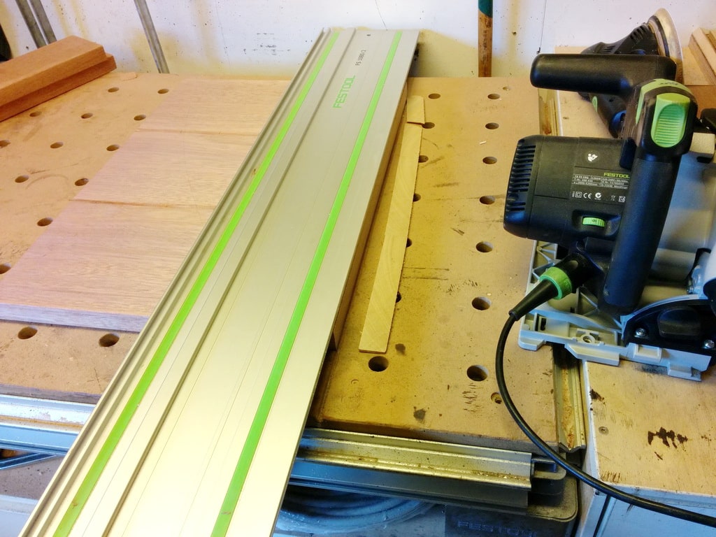 - Holzwerkerblog.com Vogelhaus Meranti