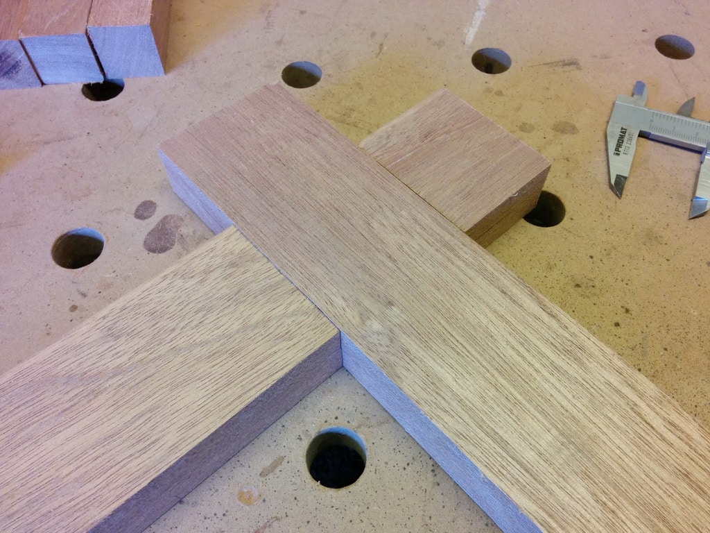 - Holzwerkerblog.com Vogelhaus Meranti