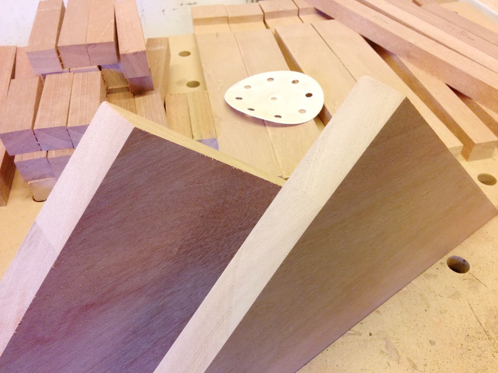 - Holzwerkerblog.com Vogelhaus Meranti