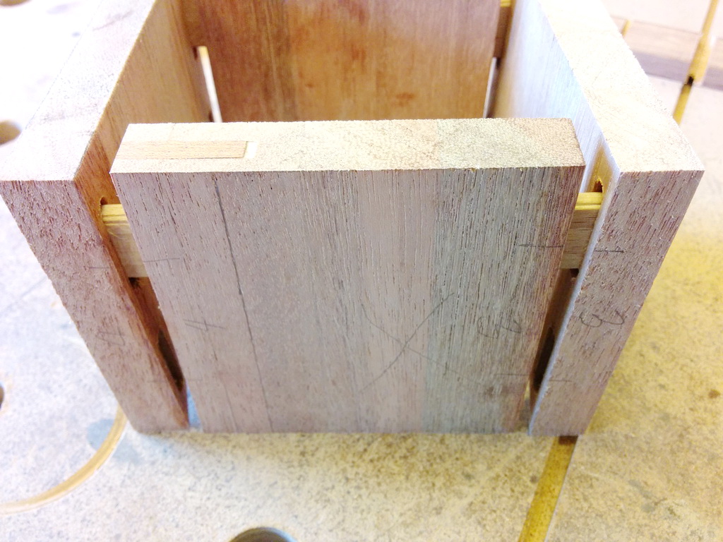 - Holzwerkerblog.com Vogelvilla bauen