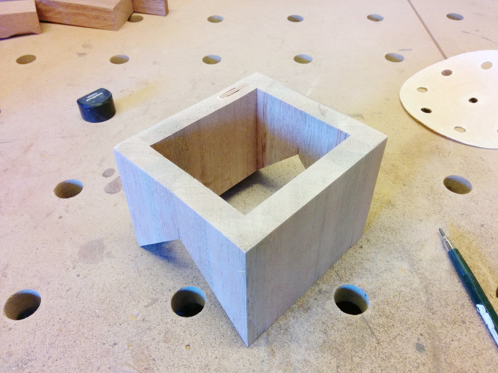 - Holzwerkerblog.com Vogelvilla bauen