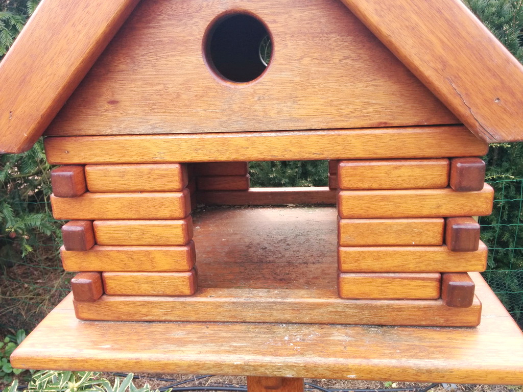 - Holzwerkerblog.com Vogelvilla 1 Jahr später