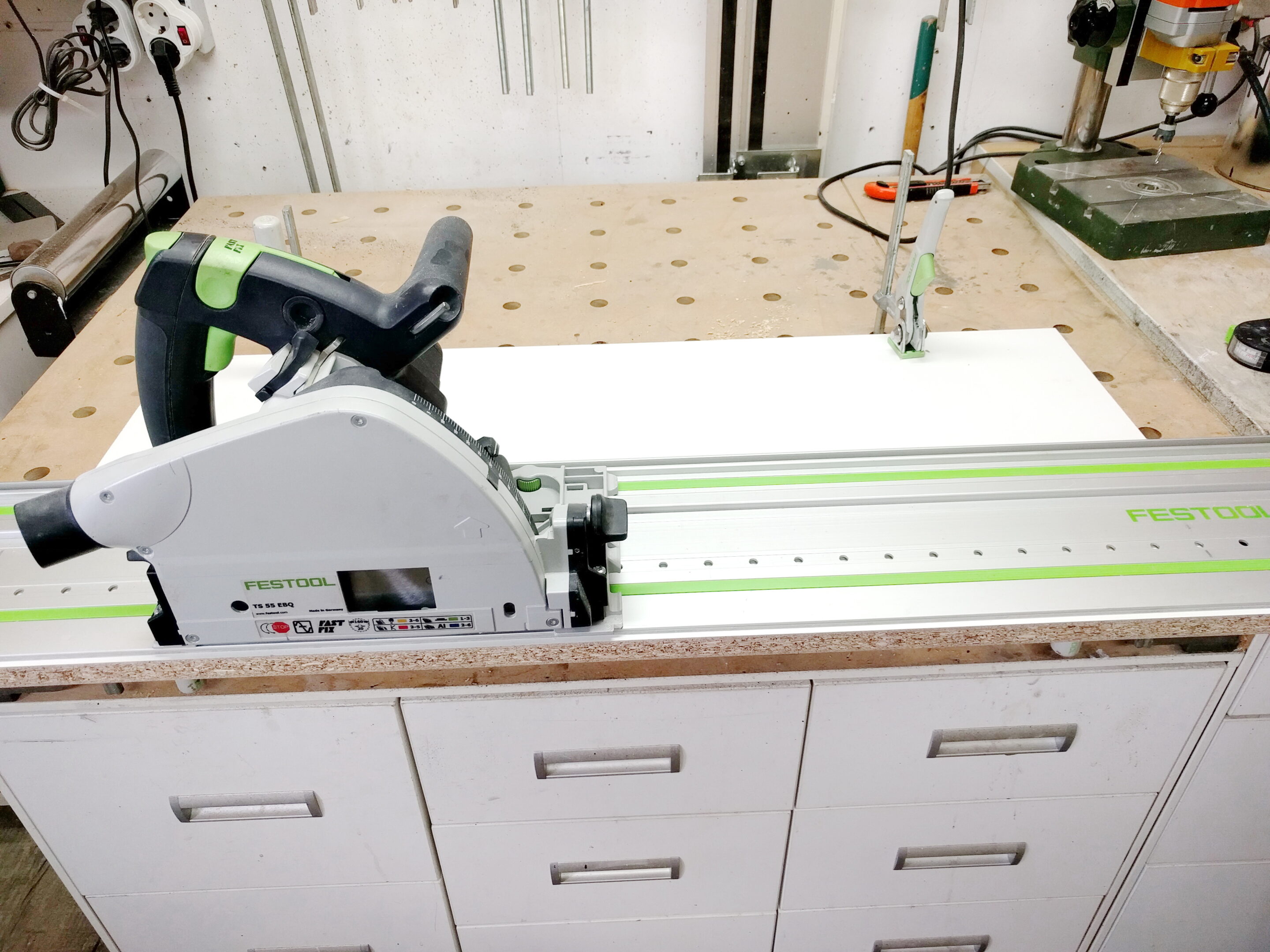 Kanten besäumen Seitenregale Badschrank