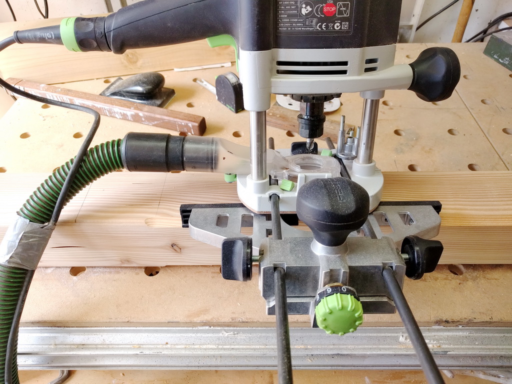 Rillen fräsen Gartentor bauen