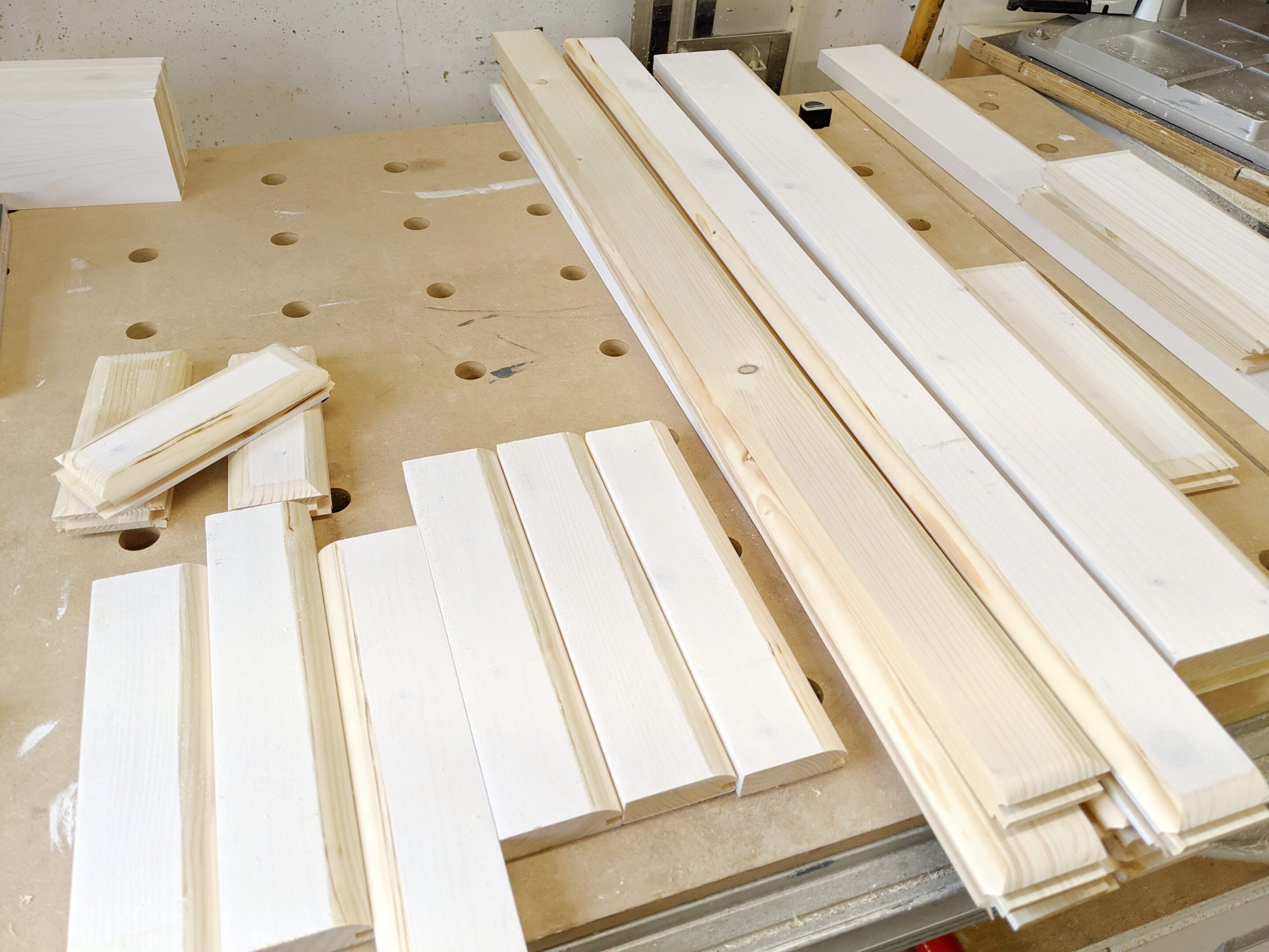 fertige Rahmen BBQ-Schrank bauen