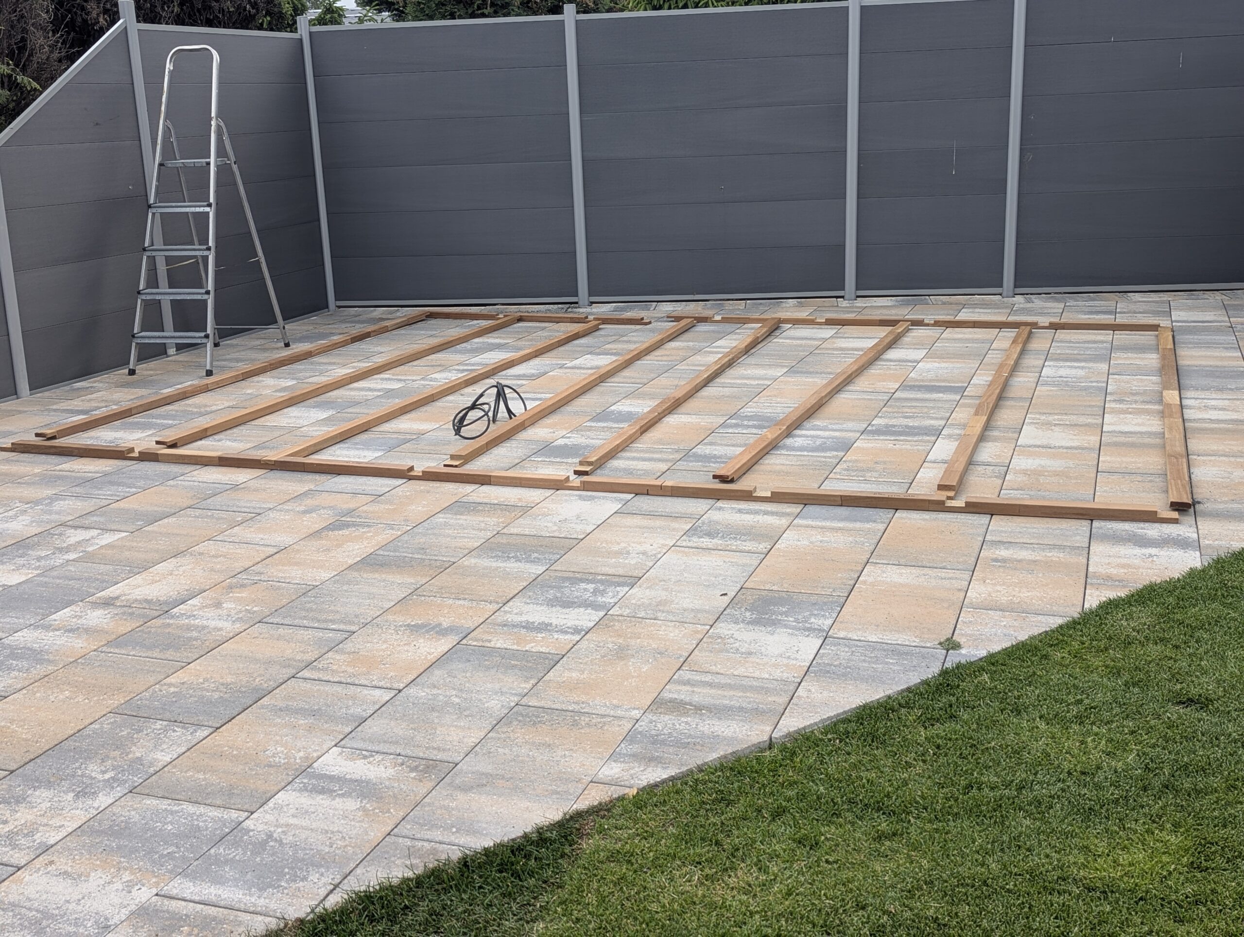 Grundrahmen neue Werkstatt Grundrahmen neue Werkstatt