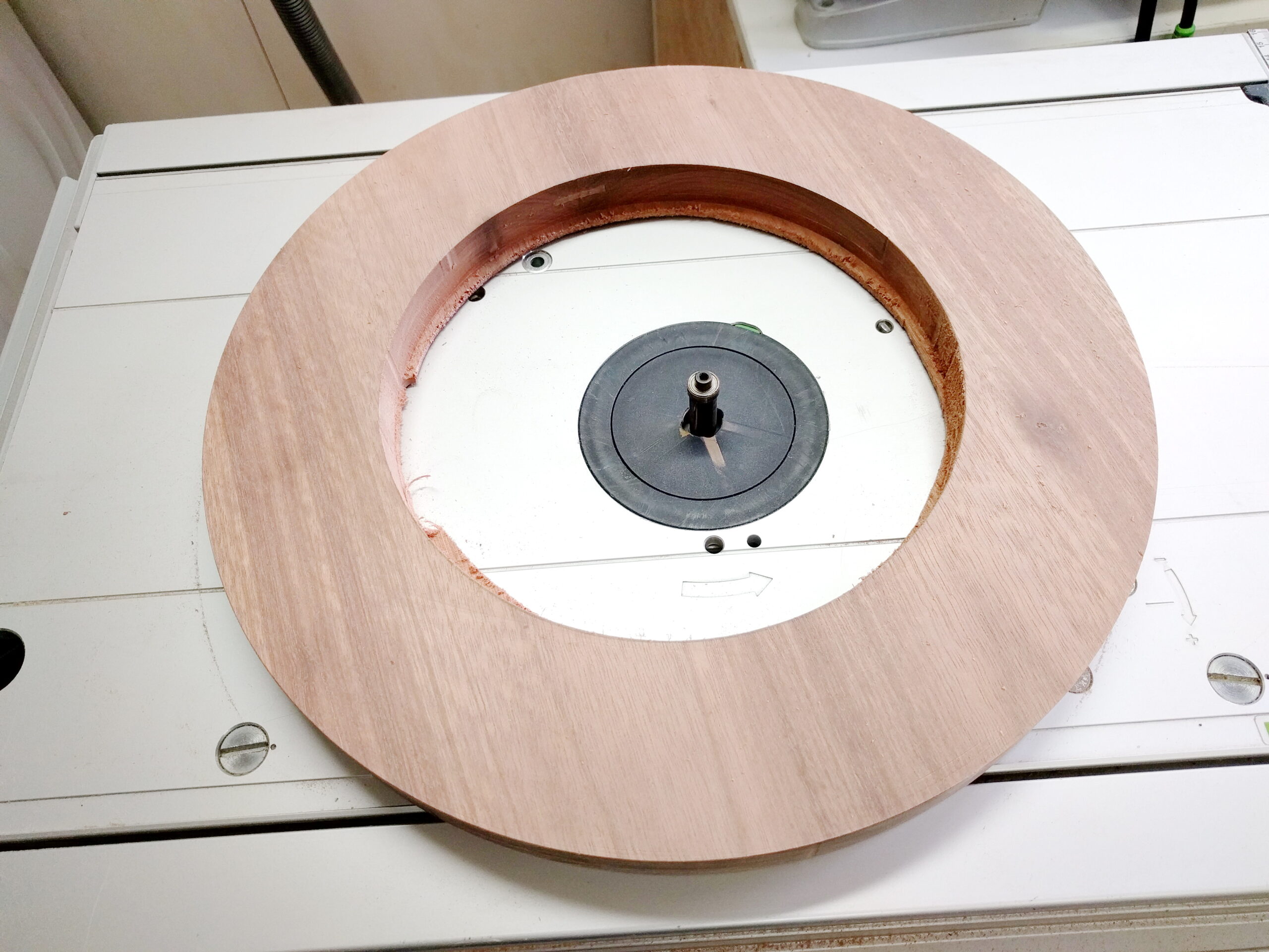 bündig fräsen Adventskranz bauen